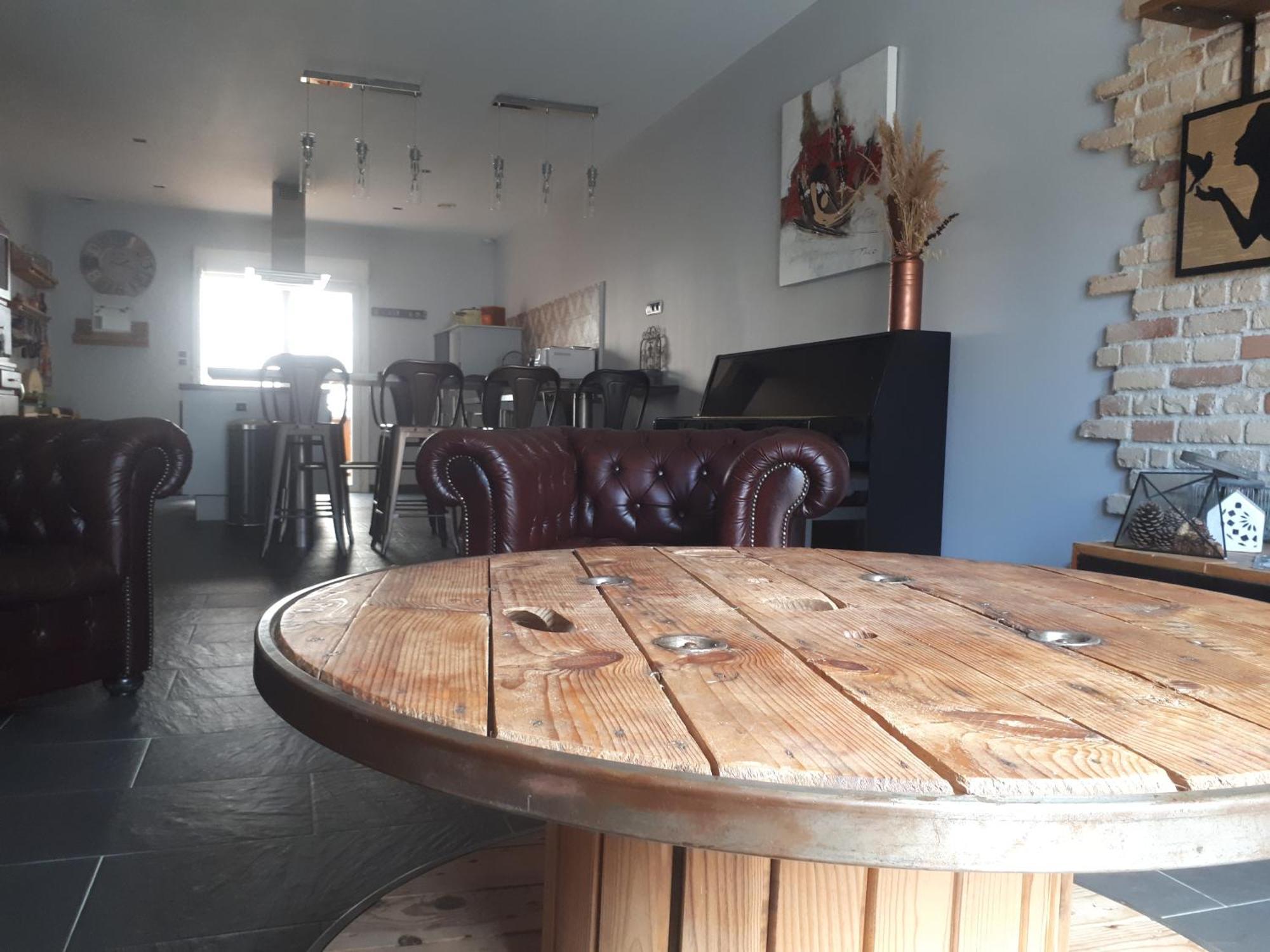 Maison De Village Avec Sa Charmante Petite Cour Interieure Fleury  Eksteriør bilde